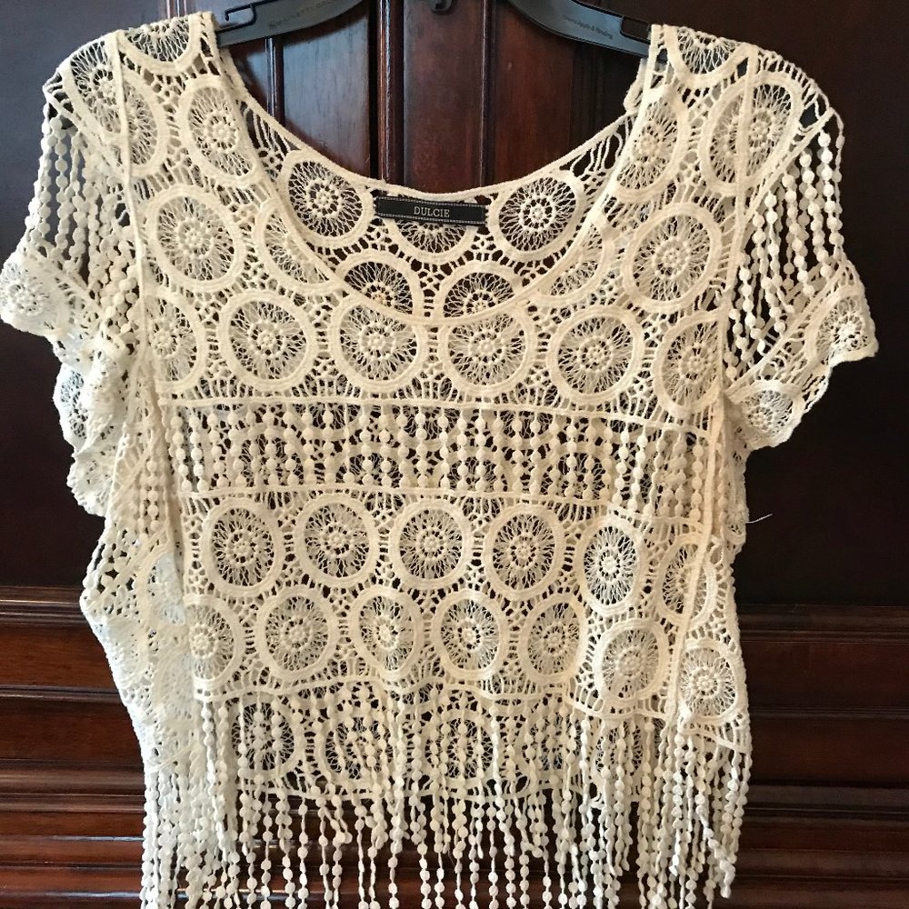 Lacy overlay Top
